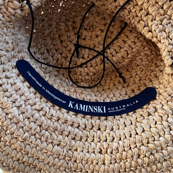 Kaminski! Y2K real deal! It’s crushable and easy to pack! I paid $250! - Picture 8 of 12